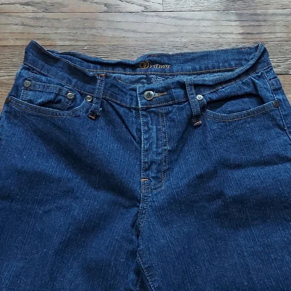 Pants - Picture 4 of 16